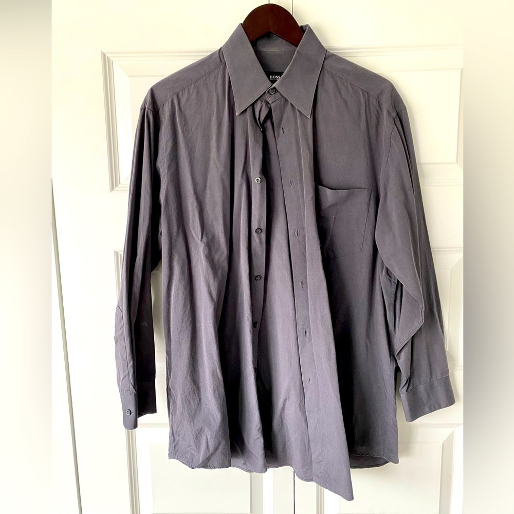 Hugo Boss black label men’s grey fitted button down. 16 32/33.
